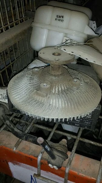 Embrague ventilador 8-360 5,9 L compatible con camioneta Dodge 150 78-92 437603 Foto 1 de 1