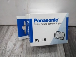 N.O.S Panasonic Pv-l5 Color Enhancement Light - Picture 1 of 3
