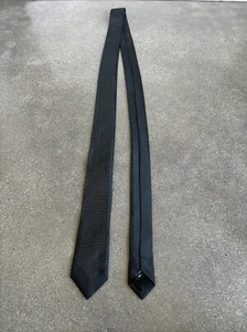 V Black skinny necktie with white polkadots - Picture 1 of 8