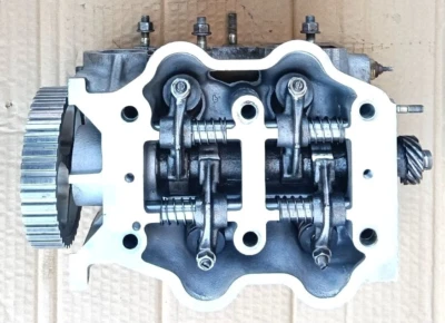 Motor carburador Daihatsu AB RWD, 547cc 2CYL, culata ohc reacondicionado Foto 1 de 4