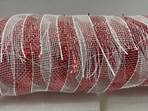 Cinta decorativa de malla a rayas rojas y blancas. Grande 20” de ancho. Muchos pies abiertos - Imagen 1 de 7
