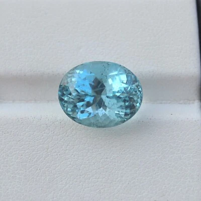 5.9 Cts 12.2x9.7 MM Natural Blue Aquamarine Oval Cut Gemstone March Birthstone - Image 1 of 4