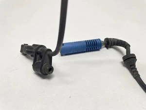 2003-2008 BMW Z4 - REAR ABS / Wheel Speed Sensor 6757281 - Picture 1 of 4