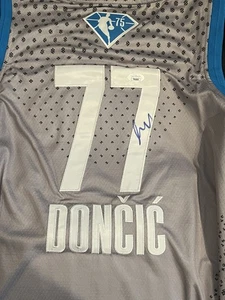Luka Doncic Signed Custom 2022 NBA All Star Jersey JSA Authenticated Lakers NBA - Picture 1 of 3