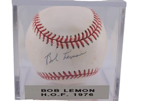 Bob Lemon Autograph American League OAL Signed BasebaLL - Picture 1 of 2