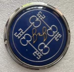 Van Badge Logo - Four Keys Security Van - Vintage / Obsolete - Size 3.65" - Picture 1 of 5
