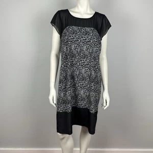 Jacqui E Size 16 Shift Sheath Dress Cap Sleeves Round Neck Black Printed Women - Bild 1 von 14