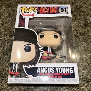 ANGUS YOUNG FUNKO POP #91 / AC/DC T02 - Picture 1 of 6