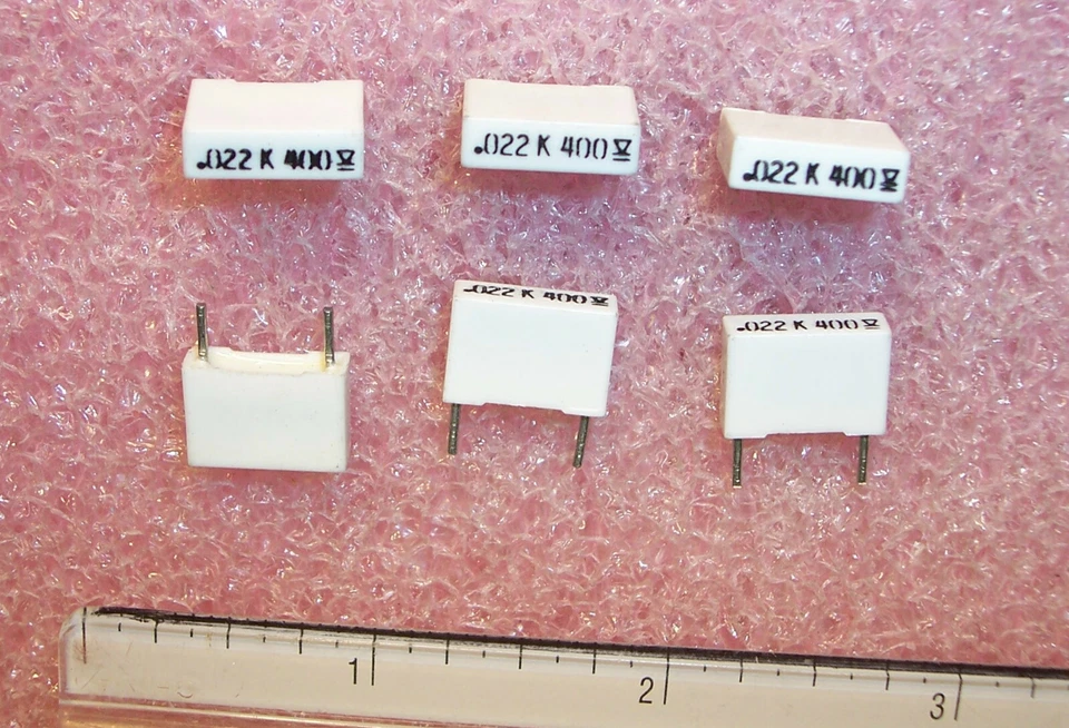 QTY (100) .022uf 400V 10% METALLIZED BOX FILM CAPACITORS 160-223K400E MALLORY  - Image 1 of 1