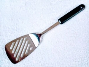 Pfannenwender/Pfannkuchenwender 33cm mit Aufhängeloch Edelstahl - NEU - Bild 1 von 3