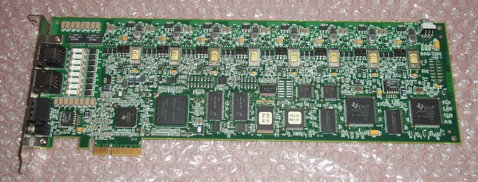 Dialogic Brooktrout 901-007-12 801-024-01 TR1034+E8-8L-R 2-Port VoIP Card - Image 1 of 3
