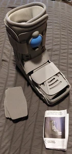 United Ortho 360 Air Walker Boot sz Medium Ankle Fracture - Picture 1 of 11