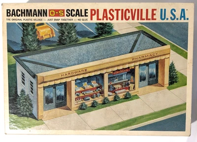 Bachmann Plasticville Drug Store 1853 Tan W/ Original Inserts - Image 1 of 4