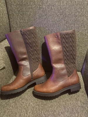 Botas para mujer Vionic Aurora con cremallera talla 8 cuero marrón forro de piel sintética en la mitad de la pantorrilla Foto 1 de 4