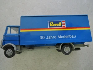 Busch Praline Mercedes LP 809 Koffer 30 Jahre Revell Modellbau ohne OVP (26_40) - Picture 1 of 4