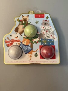 Mia & Co. Set Bomba da Bagno 3 Pezzi Natale Gatti Vaniglia Gelo Pino Fresco Candy Canna - Foto 1 di 9