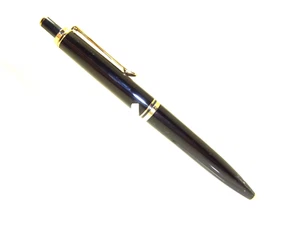NEW PELIKAN K400 SOUVERÄN Black & Gold Ballpoint Pen - Picture 1 of 6