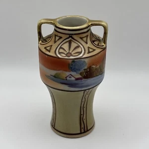 Vintage 4.5 Inch Ceramic Vase Hand Crafted Hand Painted Nippon Japan - Picture 1 of 13
