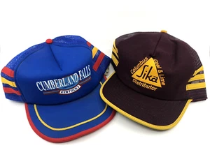 LOTE de 2 gorras vintage de 3 rayas Trucker CUMBERLAND FALLS & SIKA Snap Back EE. UU. años 70 80 - Imagen 1 de 12