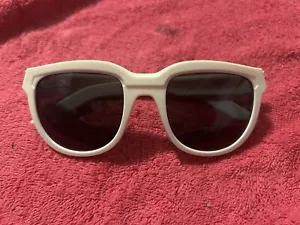 Edge Harding Woman’s Sunglasses - Picture 1 of 3