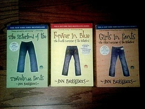 3 Sisterhood of the Traveling Pants novels-Ann Brashares-Books 1,3,& 4-free ship - Bild 1 von 1