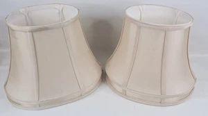 Par Rochamp Diana Bandas Ovaladas Ostra Seda Forrada Lámpara Pantalla Beige/Marfil 10" Alto - Imagen 1 de 15