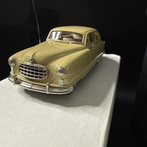 U.S.A Model 1949 Nash Ambassador Nash Cream 1:43 Scale (Open Box) - Picture 1 of 8