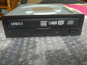 LiteOn iHAS 524 A SATA - Zdjęcie 1 z 10