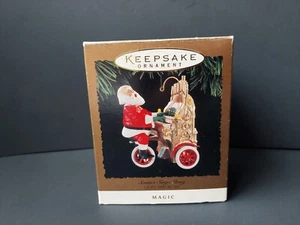 Hallmark Santa's Sing-Along Magic Light & Music Andenken Ornament  - Bild 1 von 9