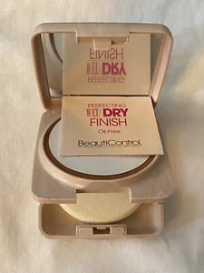 BeautiControl Perfecting Wet/Dry Finish Foundation Toffee Powder .53oz Compact - Picture 1 of 3