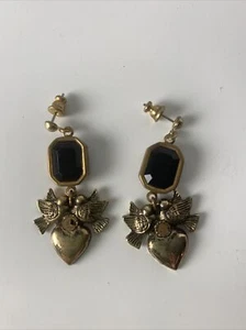 "Pendientes colgantes de corazón rubí vintage de agapornis tono dorado de 4""" - Imagen 1 de 6