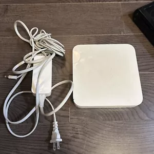 + Apple Airport Extreme Base Station A1143 Router W/ AC (genuine Adapter) - Picture 1 of 4