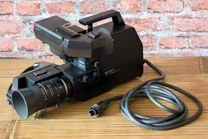 Sony Video Camera HVC-80 Trinicon - Zdjęcie 1 z 8
