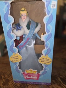 Modellino bambola Telco Musical Disney Natale Cenerentola Wind-up Motionette 15" - Foto 1 di 3