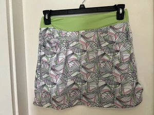 NWT Women’s Maelreg Skort Size M Pink Green Geometric - Picture 1 of 4