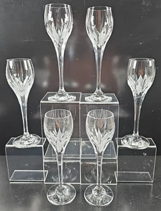 Set 6 bicchieri cordiali Mikasa Flame D'Amore eleganti taglio cristallo incisione calici lotto - Foto 1 di 24
