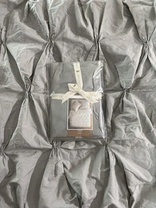 West Elm BIO Baumwolle Biesen EURO Kissenbezüge grau 4er Set - Bild 1 von 8