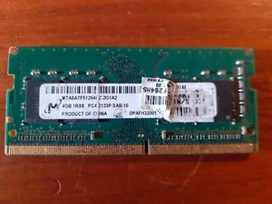 Micron 4 GB DDR4 Laptop Memory 1Rx8 PC4-2133P-SAB-10 FREE P&P! - Picture 1 of 2
