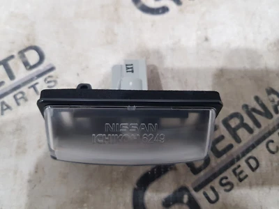 ORIGINAL NISSAN LEAF MK2 2017-2023 MATRÍCULA TRASERA NÚMERO 26510-8991B Foto 1 de 4