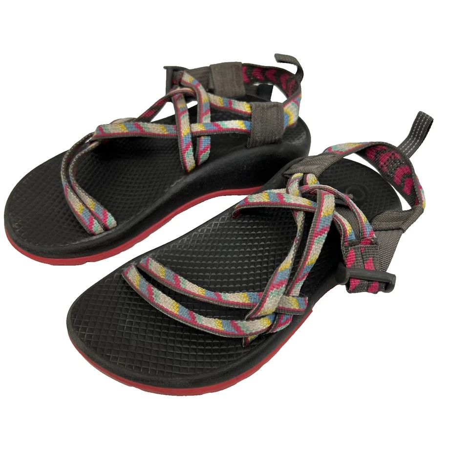 Сандалии Chaco классические с ремешком петля детские размер 2 черные/фиолетовые - Изображение 1 из 4