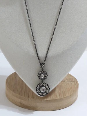 Collar Banana Republic Tono Plata, 3 Colgantes Flores Cristal Graduado 15" Foto 1 de 4