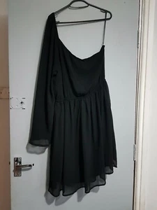 Size 14 Evie Dress One Sleeve Black Floaty Dress Used But In VGC - Picture 1 of 6