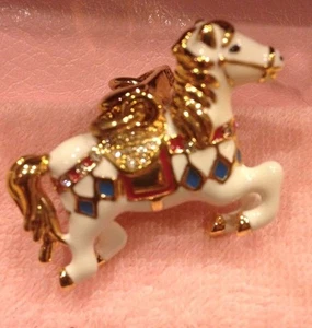 2009 JUICY COUTURE KARUSSELL PFERDE CHARM NEU MIT ETIKETT - Bild 1 von 3