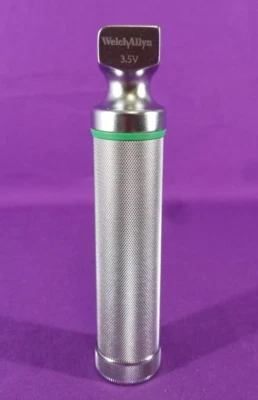 Mango de laringoscopio de fibra óptica recargable Welch Allyn 3,5 V 60835 Foto 1 de 4