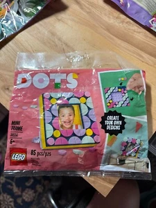 "RETIRED" - LEGO Dots - Mini Frame - New/Factory Sealed - #30556 - Picture 1 of 2