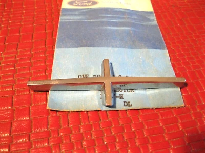 Новый из старых запасов 1970-1971 Lincoln багажник орнамент, потрясающий! - Изображение 1 из 3