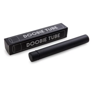 Bey Berk Doobie Tubo Negro Accesorio para Fumar - Imagen 1 de 1