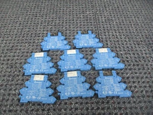 LOT OF 8 Finder 93.51.7.024 Relay Socket w/ 34.51.7.012.0100 12V/6A Relay - Afbeelding 1 van 9