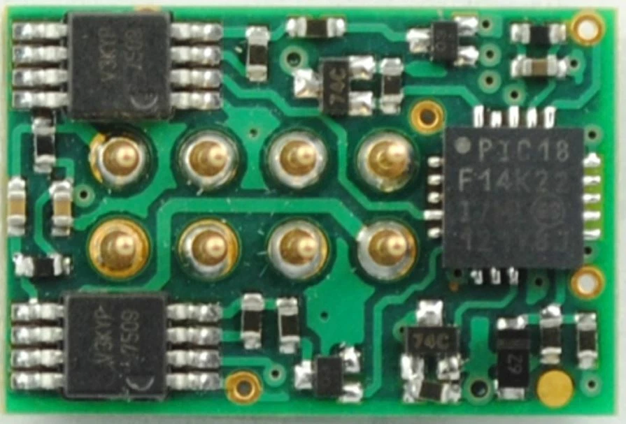 TCS DP2X-UK ~ DCC Motor Decoder ~ 8 Pin Plug ~ Rotated 90° ~ NEM652 NMRA ~ 1287 - Image 1 of 1