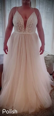 Beige Beaded New Wedding Dress with Tags Never Worn Size 18 Wedding Dress Gown - Image 1 of 4